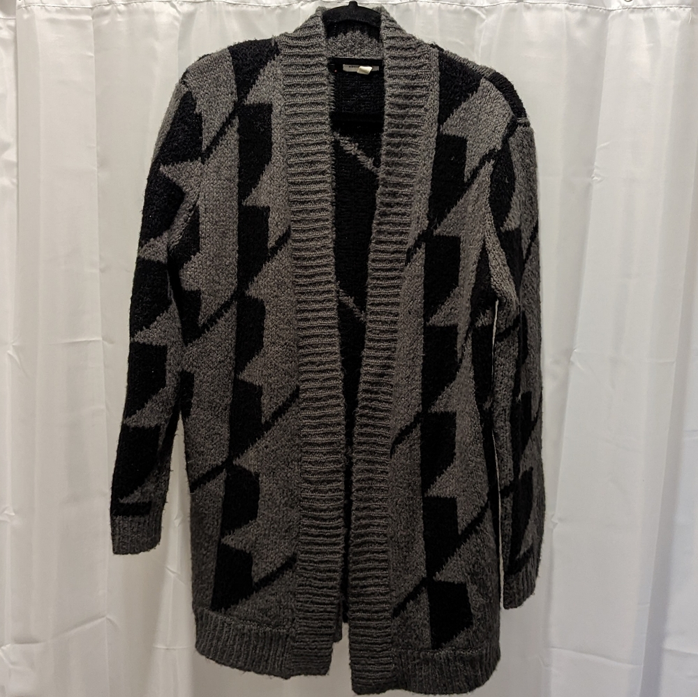 Silence + Noise Houndstooth Cardigan | Medium